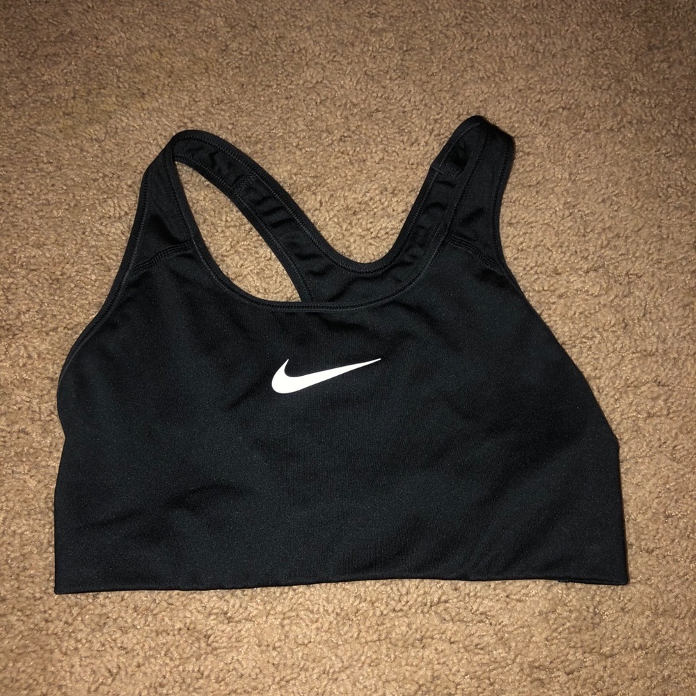 nike sports bras
